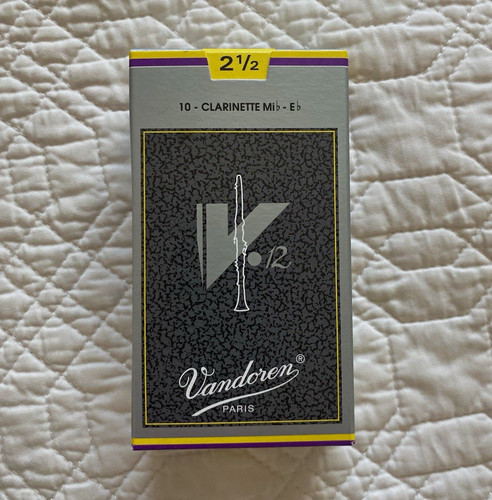 Vandoren v12 clarinet - v12, reeds