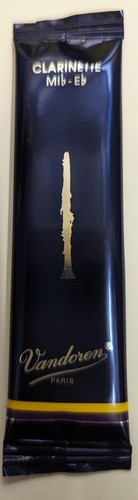 Vandoren flat clarinet - e,